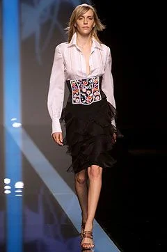 Look 17